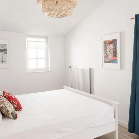 Apartment Du Chateau De Marrets
