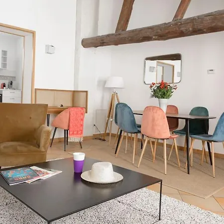 Apartment Du Chateau De Marrets